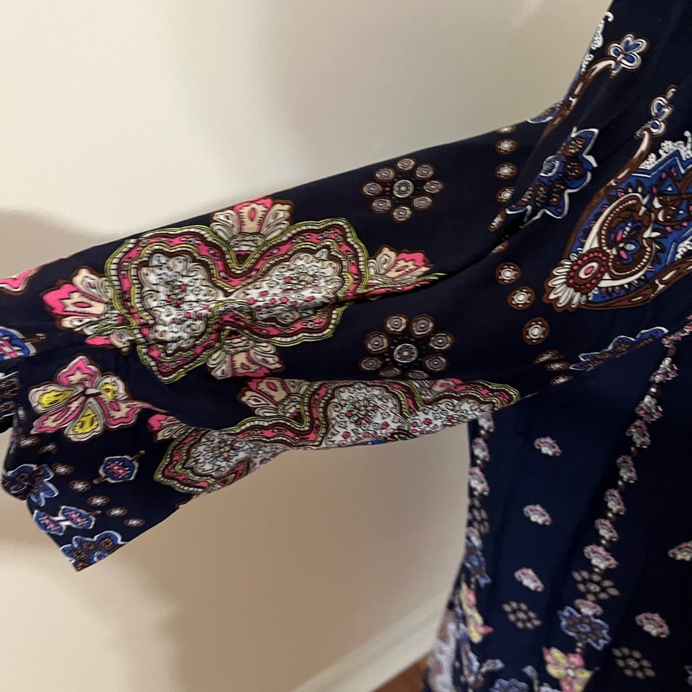 Dress - Picture 4 of 4
